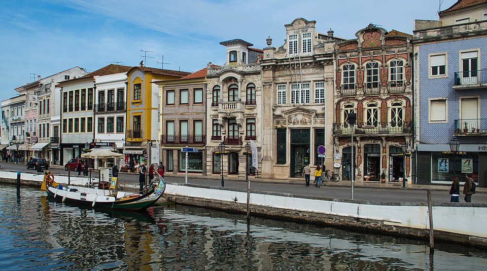 Cidade de aveiro linda para reforma.