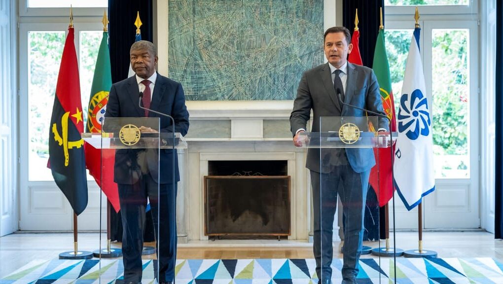 Luis Monte Negro e Presidente Angolano, num encontro sobre a Lei da Nacionalidade