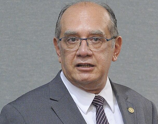 Ministro do Supremo Tribunal do Brasil exige resposta célere ao "caos" nos serviços de imigração portugueses